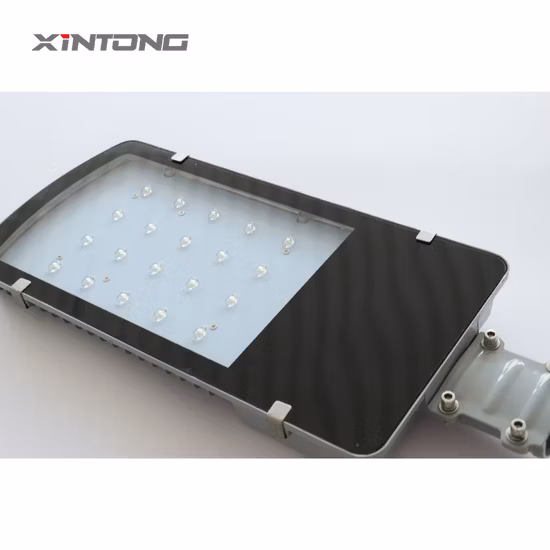 OEM/ODM Étanche Extérieure 50W 100W 150W 200W Réverbère LED